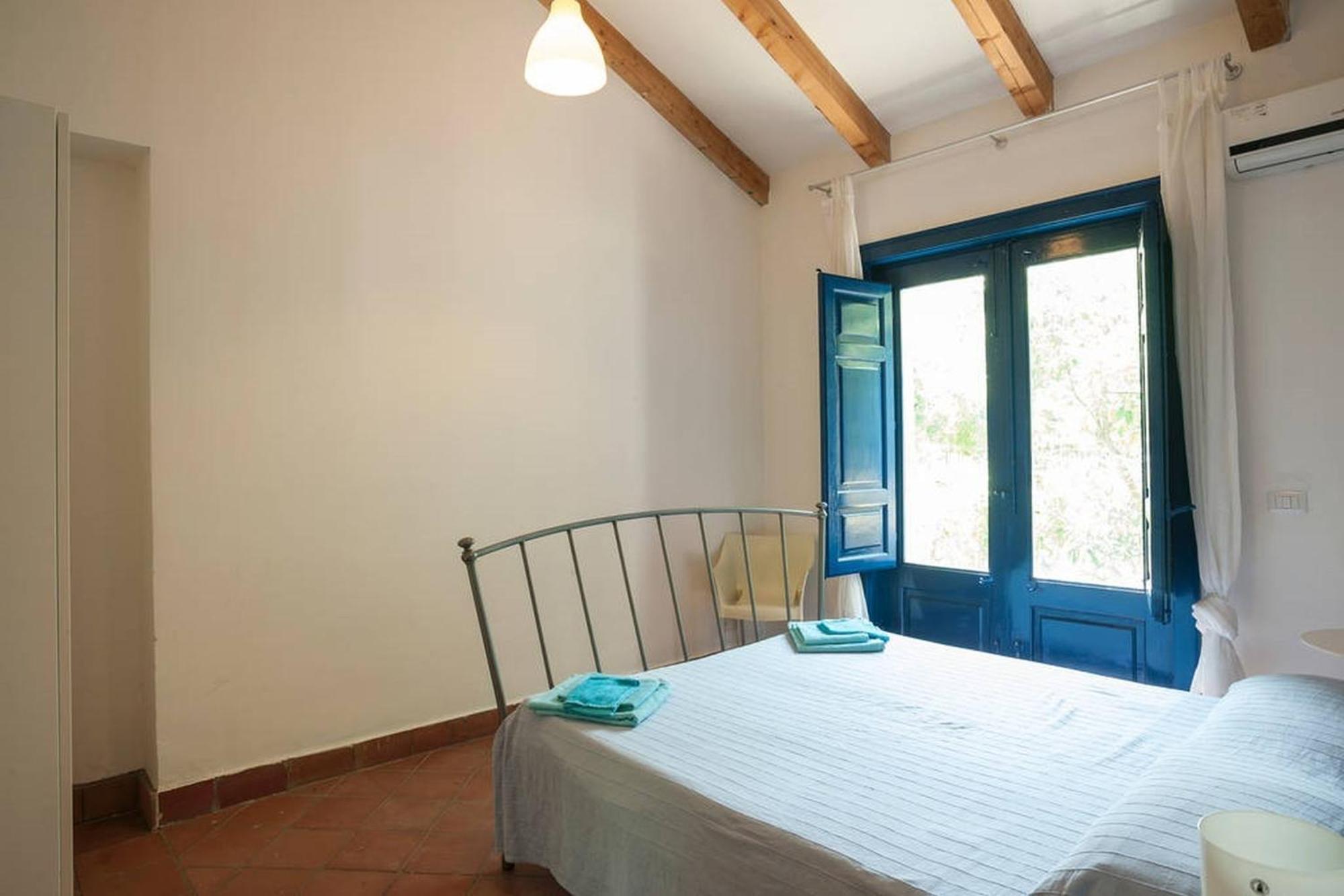 Come In Sicily La Pietra Monaca Apartment Ачиреале Стая снимка